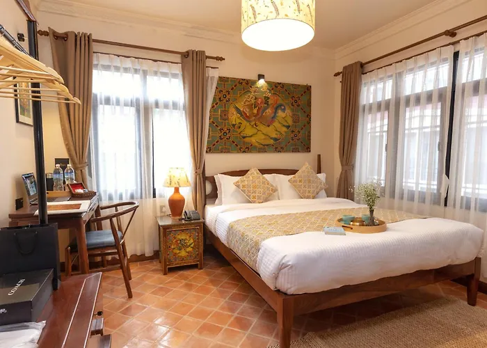 Hotel Courtyard - Heritage Hoetel & Artisan Cafe